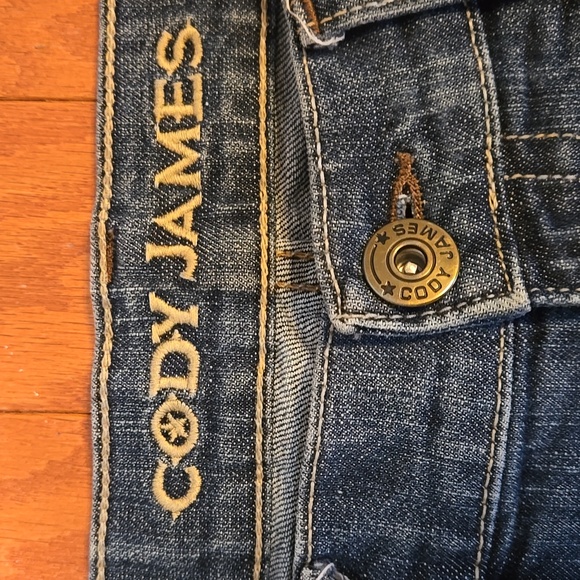 Cody James Men's Blue Jeans - Picture 2 of 9